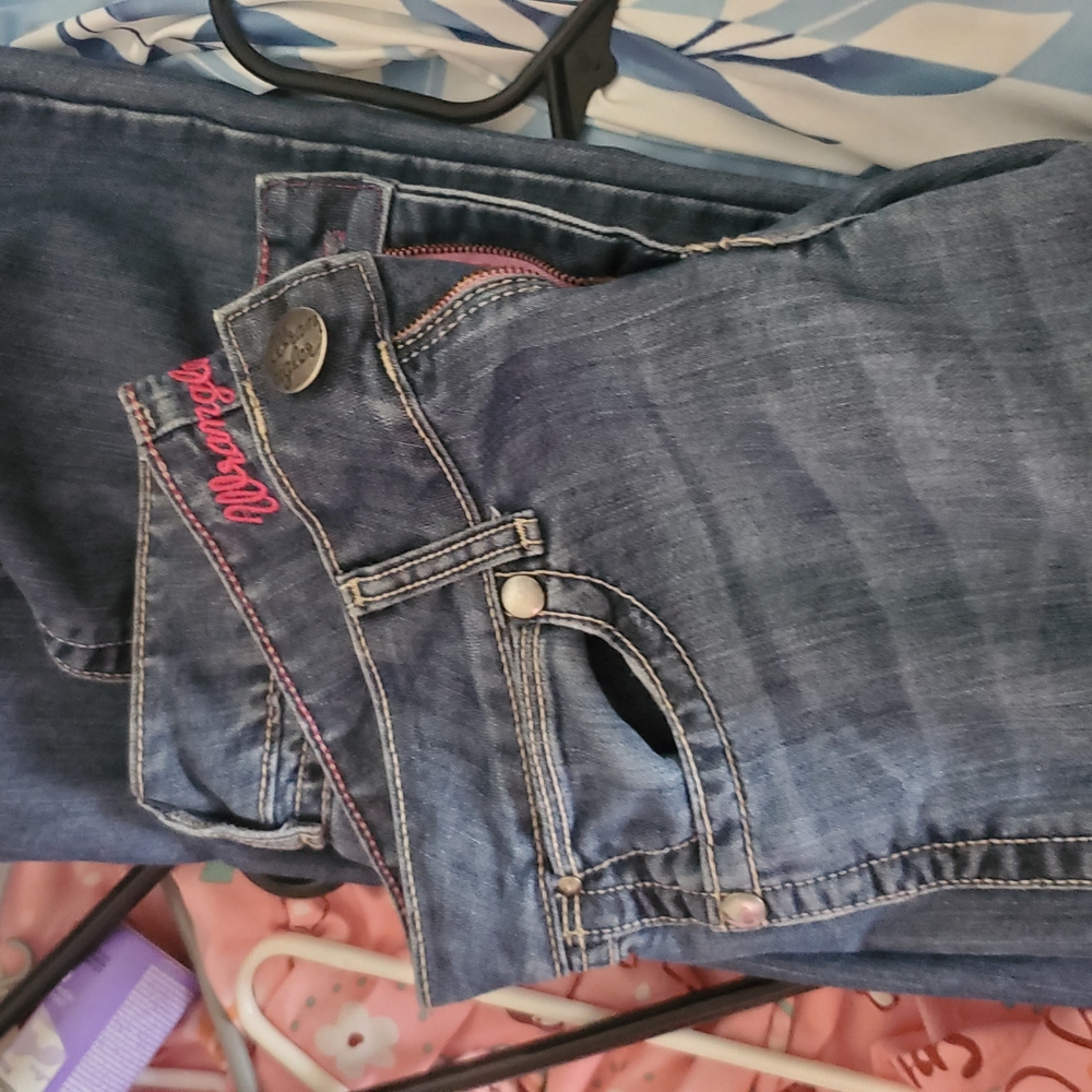 Wrangler Blue Straight Leg Jeans with Pink Stitching